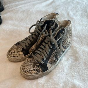 High Top P448 - Snake Pattern - size 7